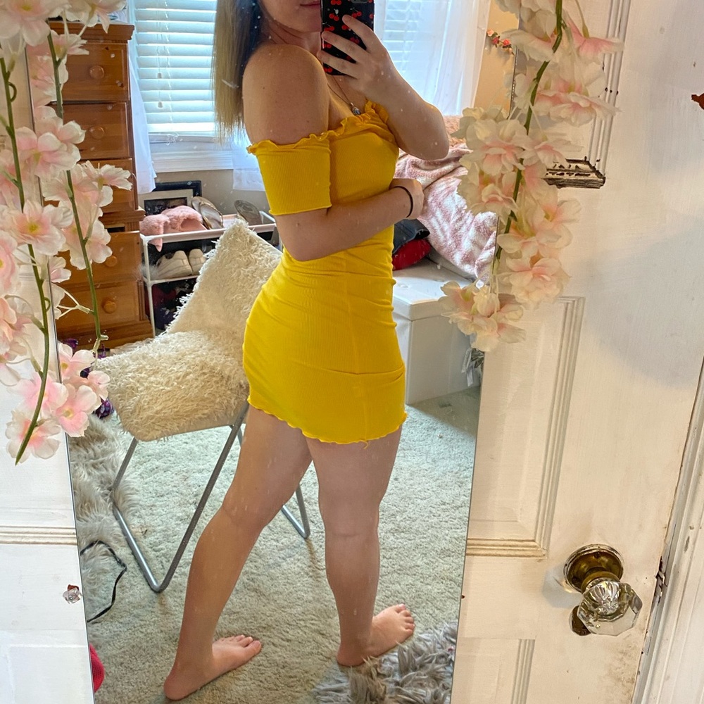 Yellow sundress